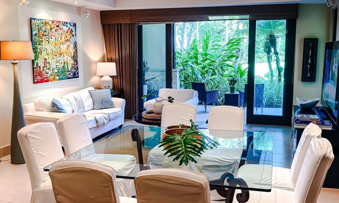 Herreras Apartamento | Orchid Villa - Tres Habitaciones Piso, Capacidad 6