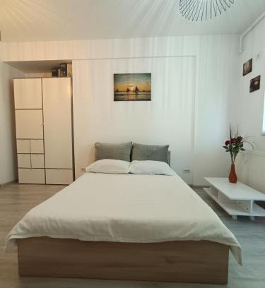 Chiajna Apartamento | Elegant Studio Militari Private Parking Self check in Netflix New building