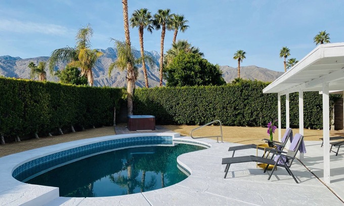 Vista Norte Casa | Elegant Tranquil Palm Springs Villa w. Saltwater Pool, Magical Views - Sleeps 8