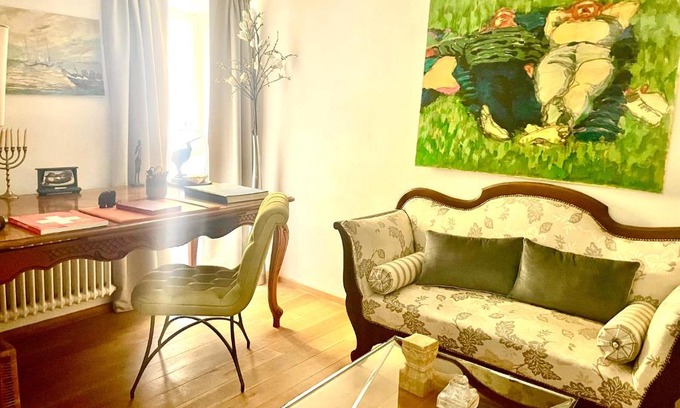 Caslano Casa | Elegantes Haus in der Altstadt Caslano