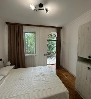 Ijevan Casa | EleGaya Guest house