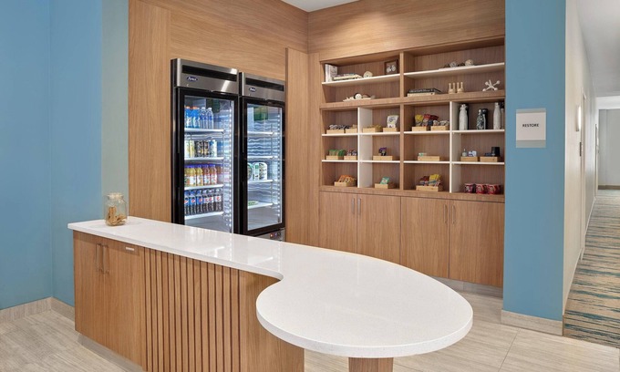 West Edmonton Hotel | Element Edmonton West