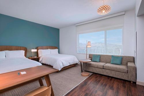 Palmdale Hotel | Element Palmdale