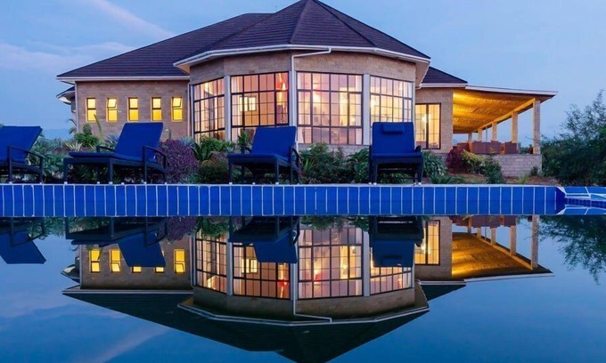 Kasese Cabina | Elephant Plains Lodge