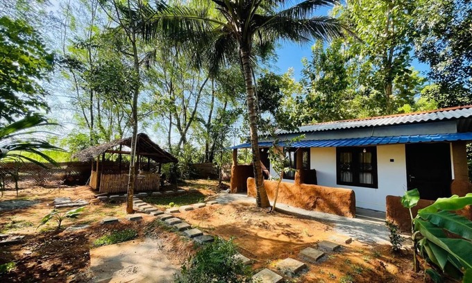 Sevanagala Casa | Elephant Safari Lodge