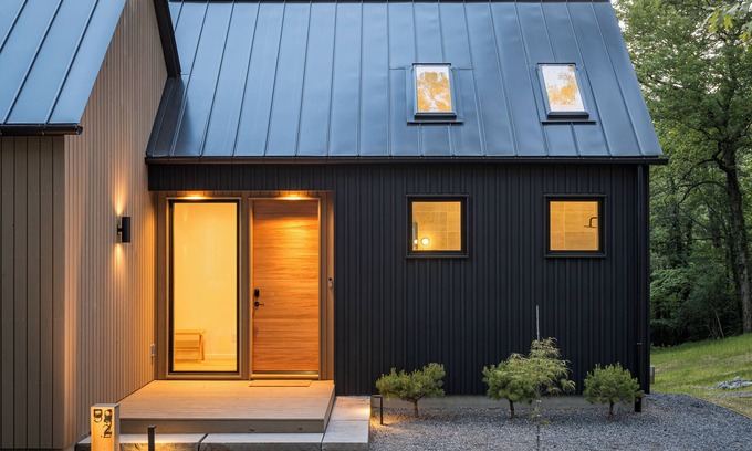 Weaverville Casa | Elevated Forest Retreat: 1BR Near Asheville