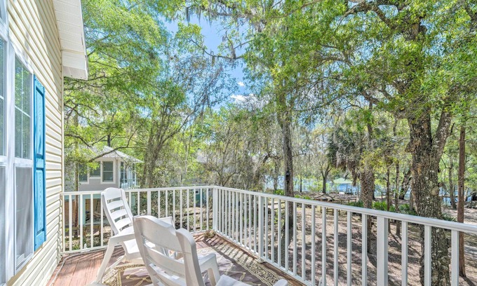 Bell Casa | Elevated Home w/ Fire Pit + Dock on Suwannee River