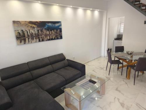 Nea Fokaia Apartamento | Eleven And A Half apartment Superior