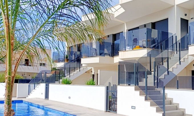 Santiago de la Ribera Apartamento | Planta baja, a 100m de playa, piscina, wifi, parking