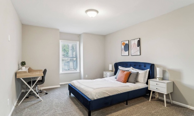 East Point Apartamento | Elite at Cityview 32A I Spacious 2 Bed 2 Bath