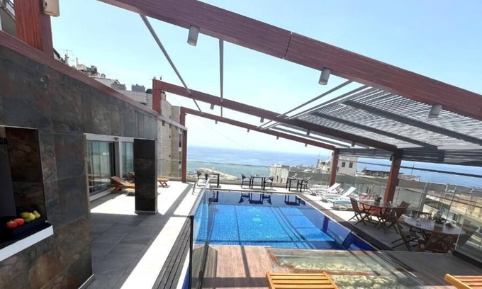 Raouche Hotel | Elite Hotel By Beverly