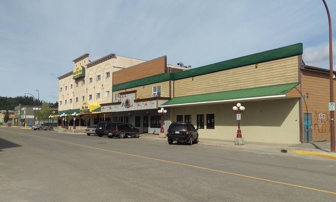 Whitehorse Hotel | Elite Hotel Downtown Center