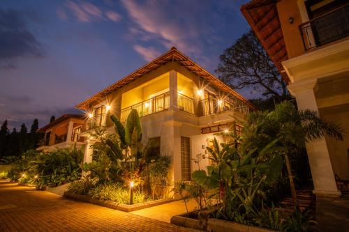 Assagao Villa | ELIVAAS 4 BHK with Pvt Pool - Amado Villa Euphoria