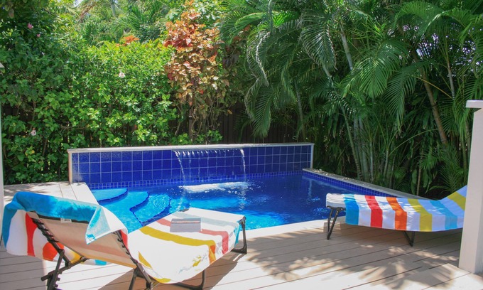 White Street Gallery District Casa | Eliza Street Retreat, 2 bedroom, 2 bathrm, + loft, private pool, great location