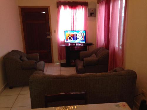 La Ceiba Apartamento | Elizabeth Enchantments
