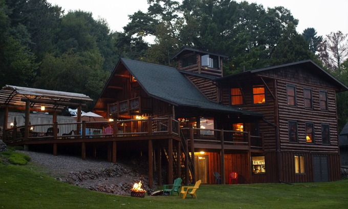 Rock Falls Casa | The Lodge en Elk Creek Lake