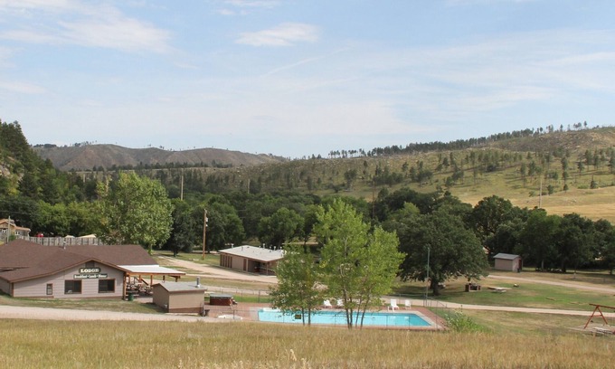 Piedmont Cabina | Elk Creek Resort