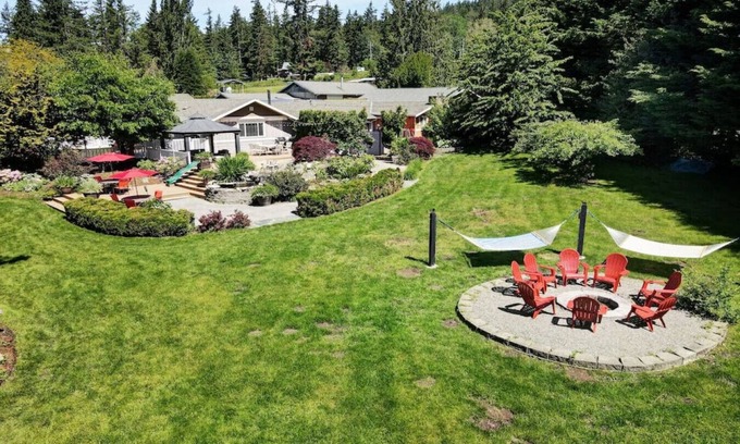 Fall City Casa | Elk Run - Beautiful House on a Stunning Property