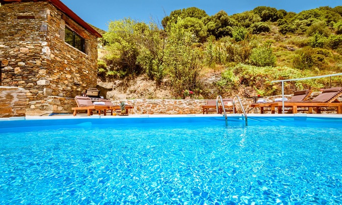 Perivolia Villa | Ellafos Traditional Living