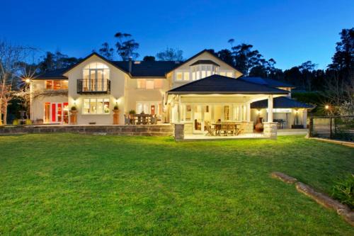 Leura Casa | Ellengowan In Leura on 2 acres