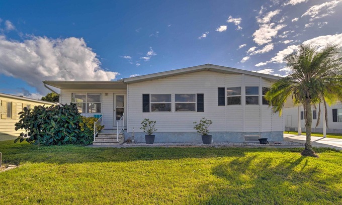 Ellenton Casa | Ellenton Escape w/ Resort Perks 1 Mi to River