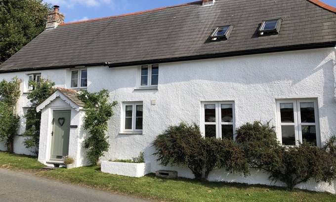 Stibb Cabaña | Elm Cottage, KILKHAMPTON