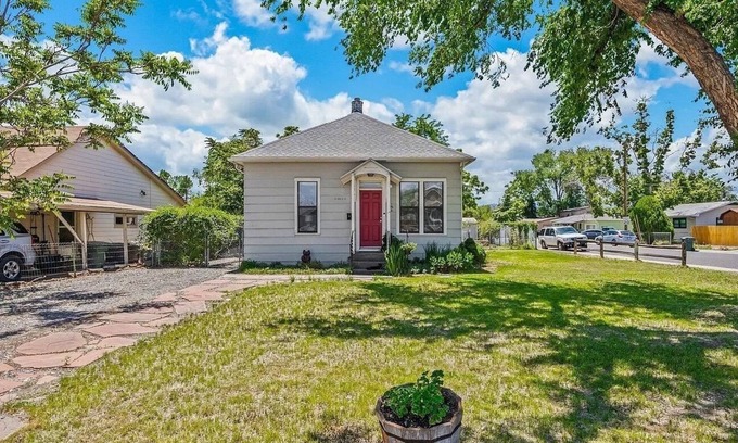 Grand Junction Casa | Elm Extended Stay Bungalow - 30 Day+ Stays!