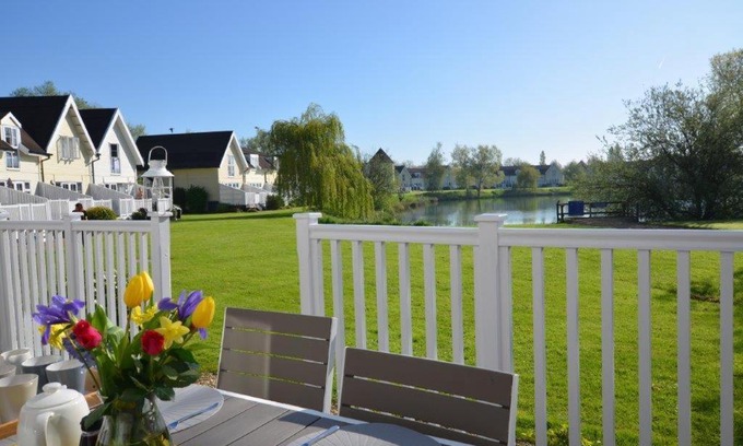South Cerney Cabina | Elouera, 21 Isis Lake