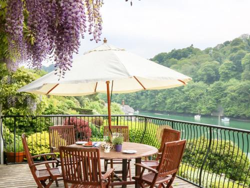 Newton Ferrers Casa | Elphinstone