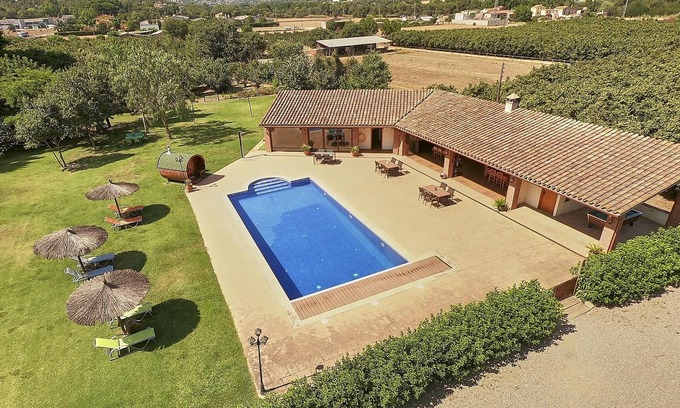 Santa Eulalia de Roncana Apartamento | ELS CINGLES - Can Burgues