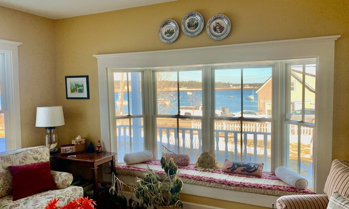 Prospect Harbor Cama Y Desayuno | Elsa's Inn on the Harbor