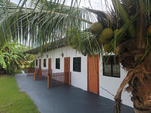 Rayong Casa | Elsewhere bar and resort Grants Place Rayong