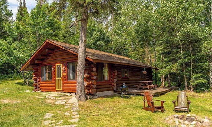 Ely Cabaña | Ely MN. Remote, off-grid, wilderness property. Surrounded by BWCA. .