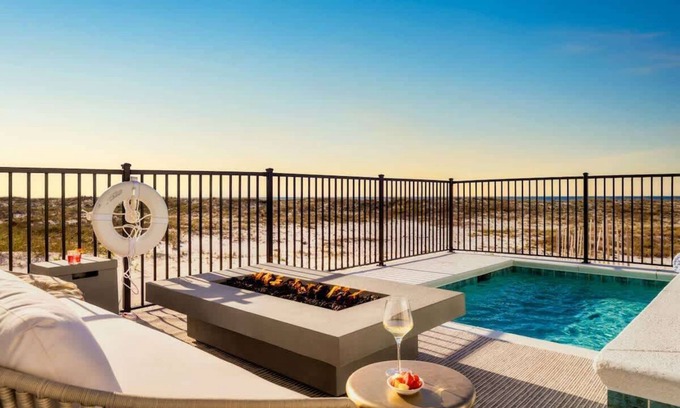 Ono Island Casa | Elysian - Beachfront Paradise w/ Luxury Amenities!