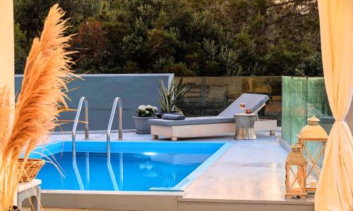Vathi Villa | Elyver Villa Heated Pool