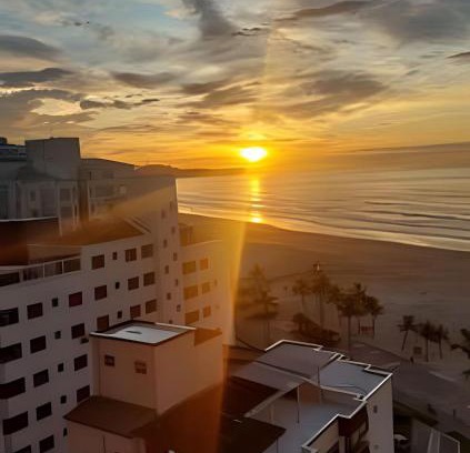 Vila Assuncao Apartamento | Em frente ao quiosque Ocian na praia, pé na areia