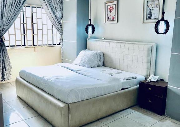 Lekki Phase 1 Hotel | Embassy Court Hotel