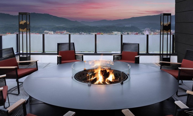 Pigeon Forge Complejo | Embassy Suites By Hilton Pigeon Forge Resort