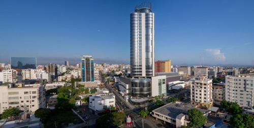 Ensanche Naco Hotel | Embassy Suites by Hilton Santo Domingo