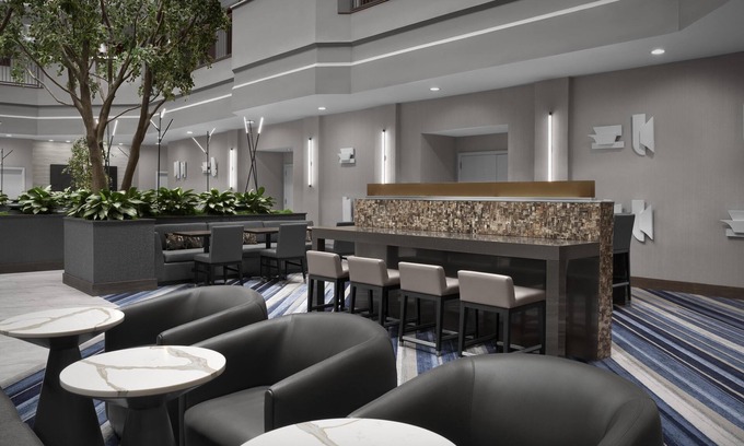 Far North Dallas Hotel | Embassy Suites by Hilton Dallas Near the Galleria