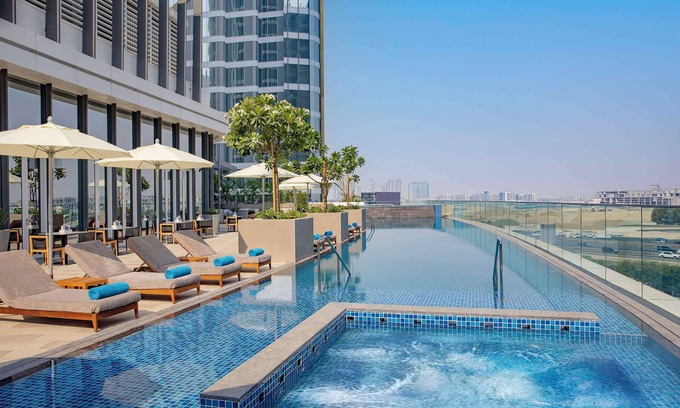 Business Bay Hotel | Embassy Suites By Hilton Dubai Business Bay