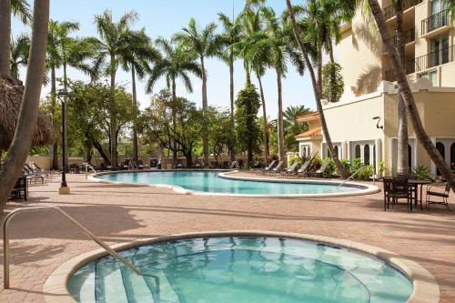 Seybold Hotel | Embassy Suites by Hilton Miami International Airport