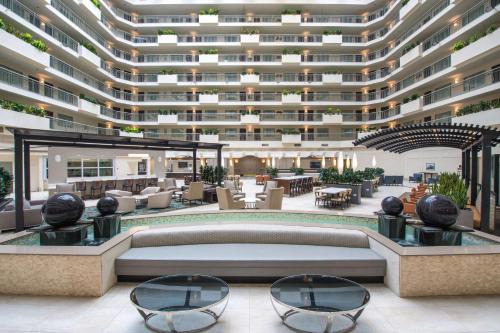 Tukwila Hotel | Embassy Suites By Hilton Seattle - Tacoma International Airport