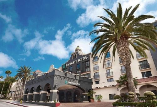 El Segundo Hotel | Embassy Suites by Hilton Los Angeles International Airport South