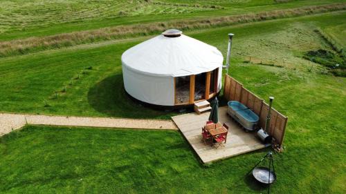 Carmarthen Otro | Embrace the Space