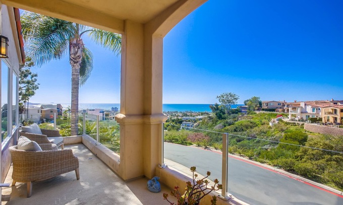La Jolla Mesa Casa | Emerald Cove - 2 Bedroom La Jolla Home with Amazing Ocean Views