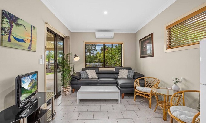 Emerald Beach Apartamento | Emerald Hub unit 2