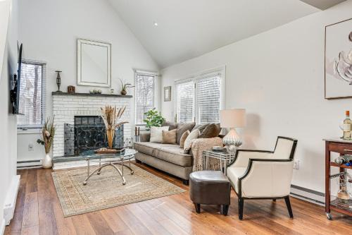 Long Pond Casa | Emerald Lakes Getaway