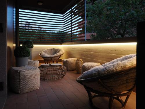Santo Stefano Apartamento | Emerald - Prestigious Apartment 5 Minutes by Car from Old Town