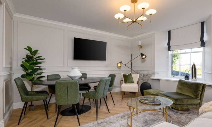 Dalavich Apartamento | Emerald Suite, The Stirling Residence